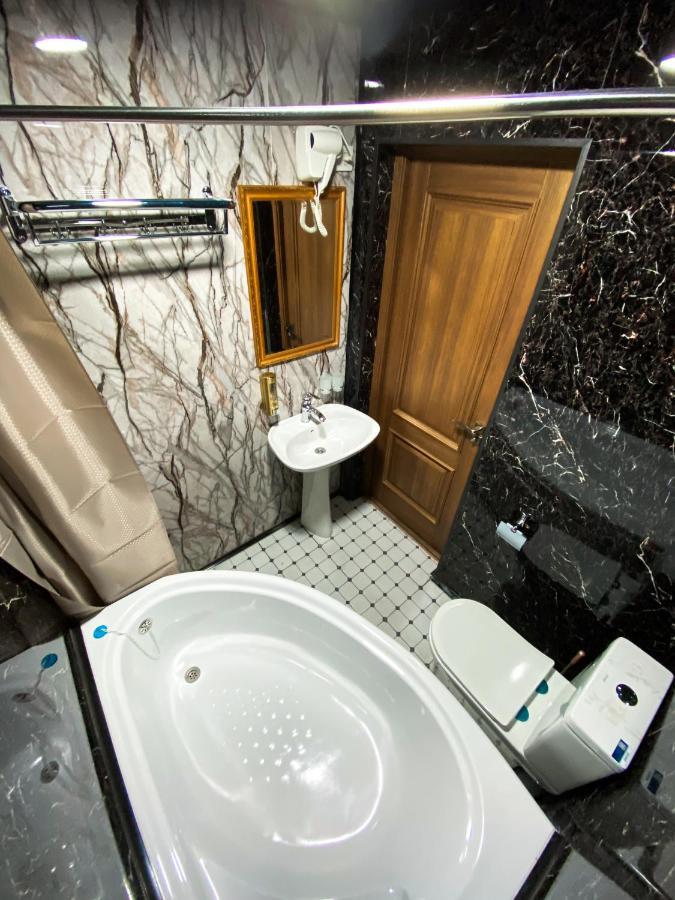 Budget Hotel And Hostel 塔什干 外观 照片