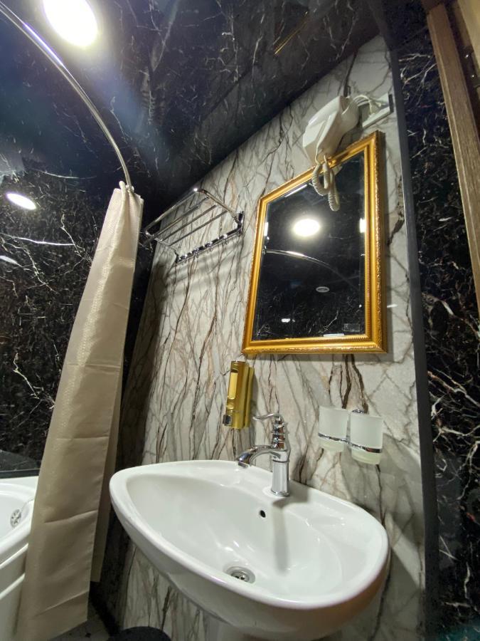 Budget Hotel And Hostel 塔什干 外观 照片